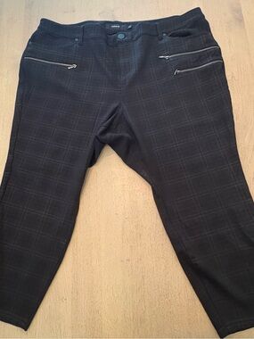 Women’s Black Plaid Dress Pants with Zip Pocket Detail